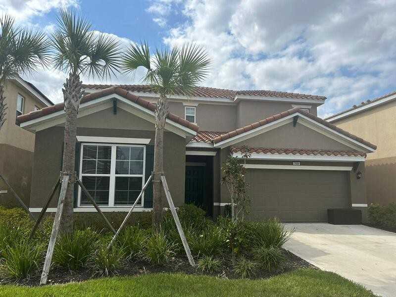 7604 Oakmoss Loop - Photo 2 of 31