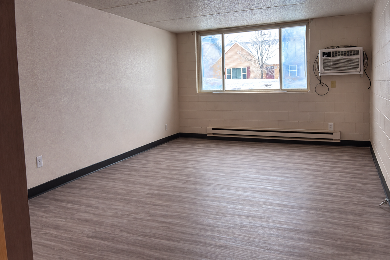 Darcys Apartments - Photo 3 of 5