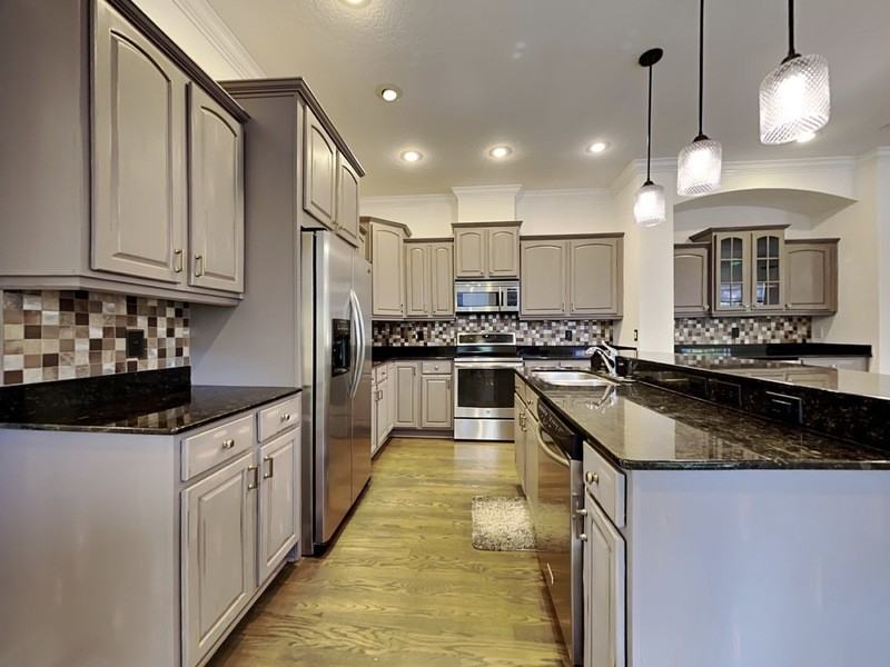 422 S Habana Ave - Photo 4 of 26