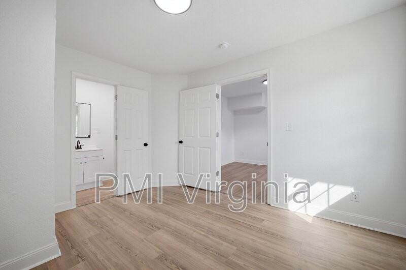 307 N 4th St - Photo 7 of 31