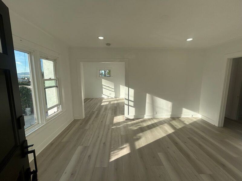 217 N Bel Aire Dr - Photo 3 of 18