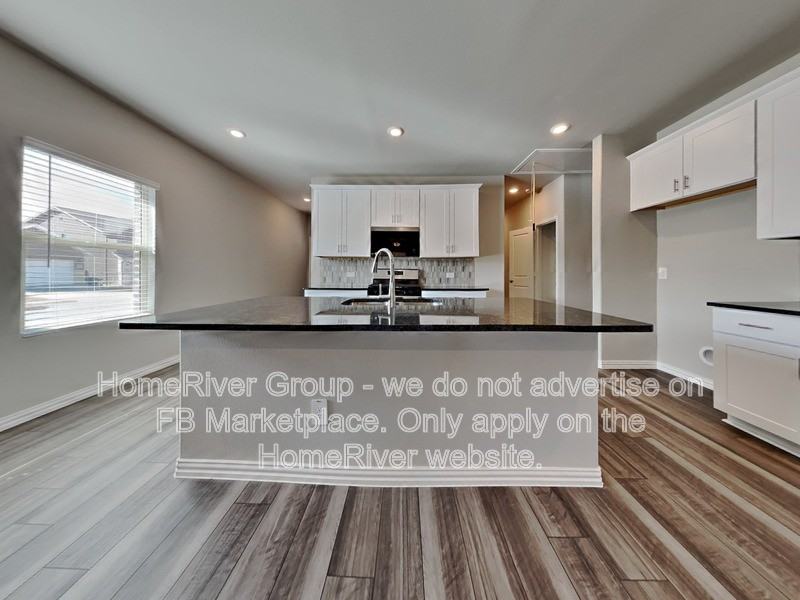 4801 Everly Ct - Photo 5 of 23