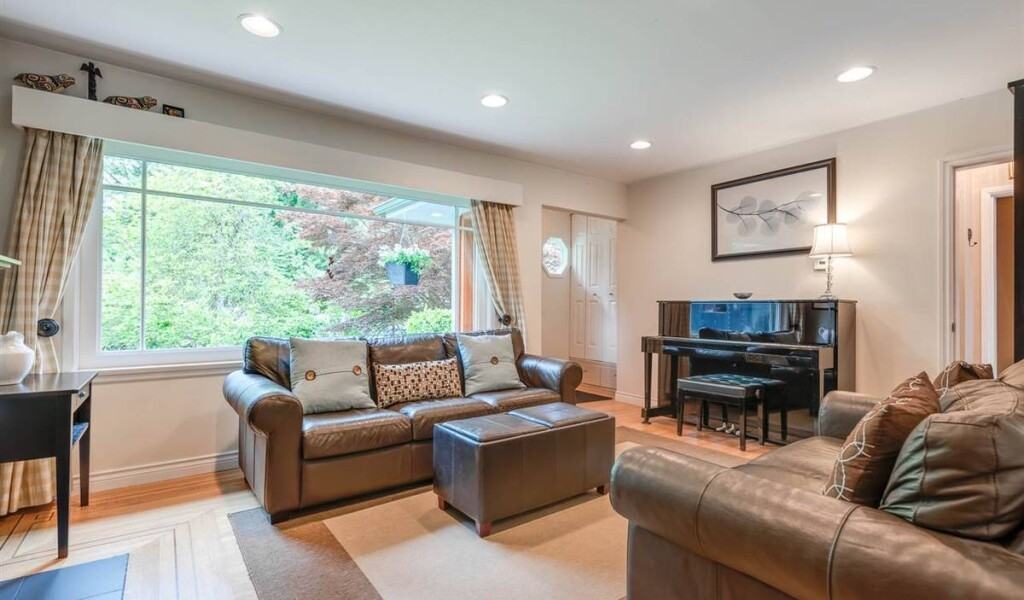 1697 Kilmer Road - Photo 3 of 24