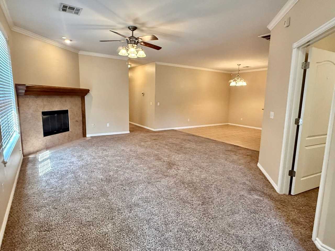 11313 Nw 121st Pl - Photo 5 of 18