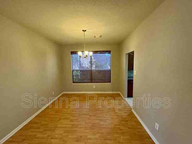 1507 Avery Elissa Ln - Photo 6 of 35