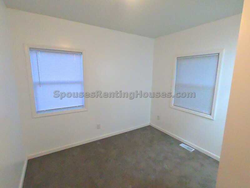 3708 N Kenwood Ave - Photo 6 of 8