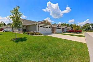 featured image of 4537 Redhewn Ln Apt A