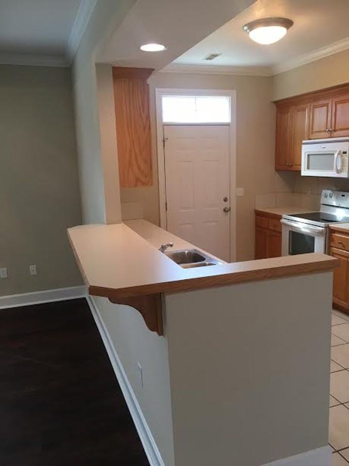 6314 Lakeside Ln - Photo 5 of 21