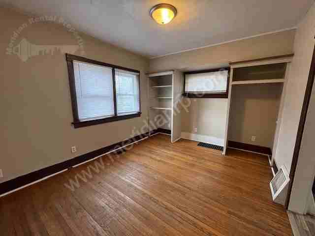 2136 Brooklyn Ave #1 - Photo 4 of 12