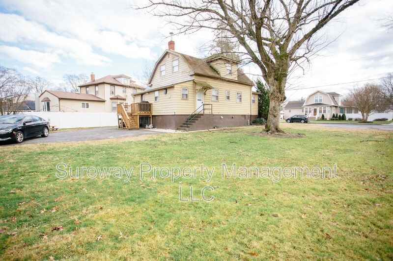 37 Claypoole Ave - Photo 4 of 31