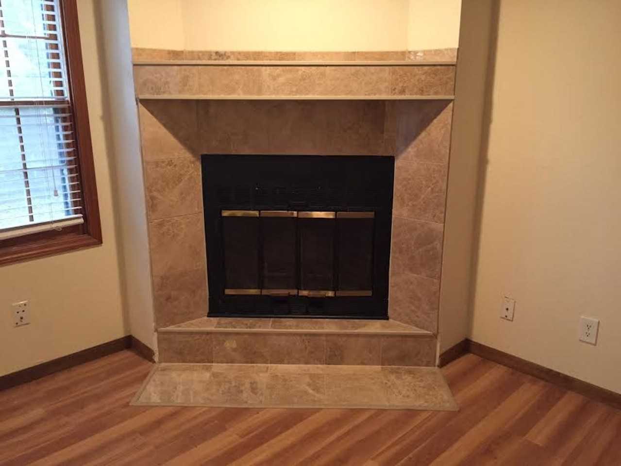 3010 Bainbridge Cir - Photo 2 of 12