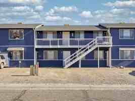 featured image of 951 Iowa Ave #7