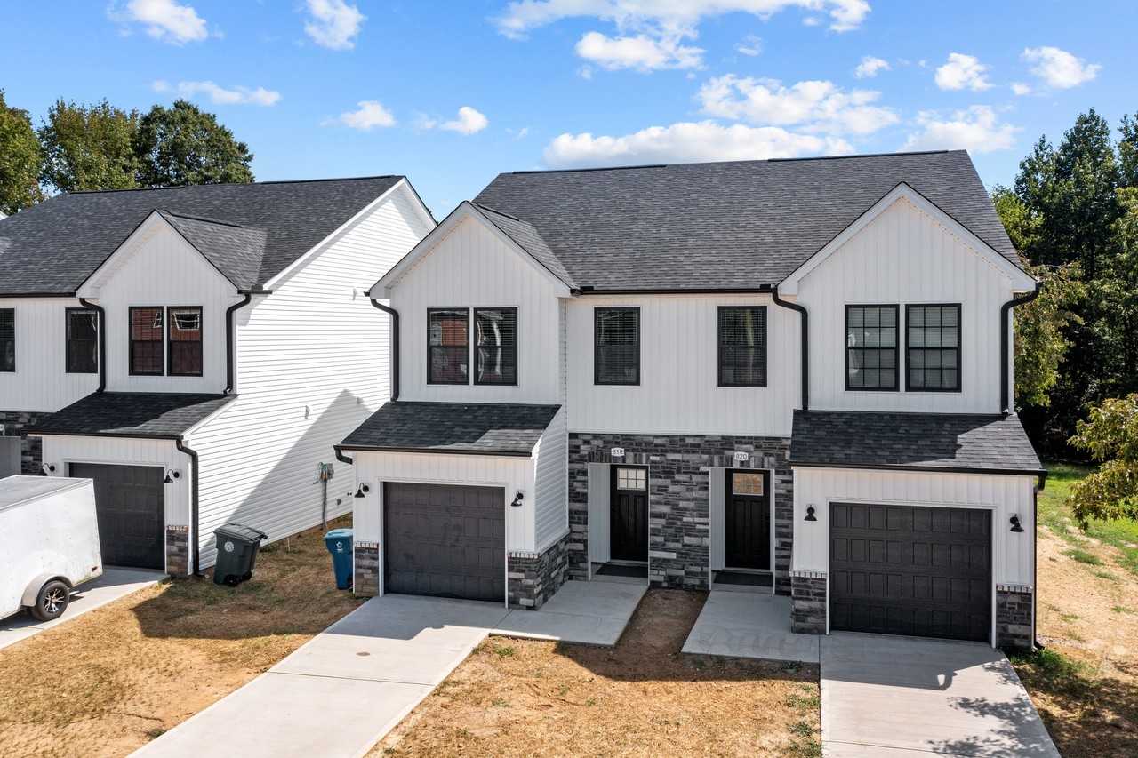 808 Crown Point Dr #1 - Photo 2 of 38