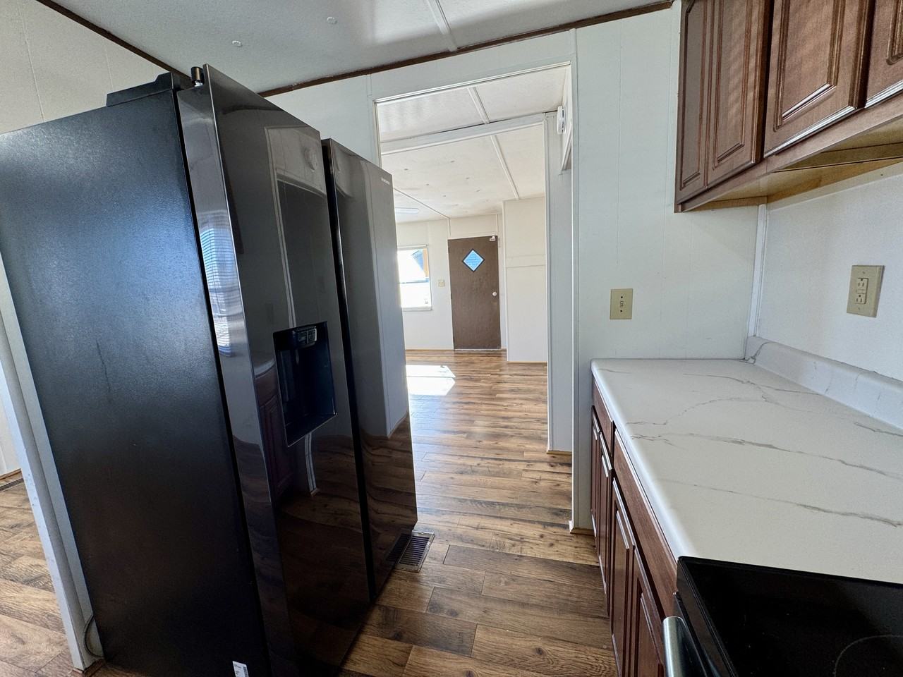 836 Commerce St #1 - Photo 7 of 20