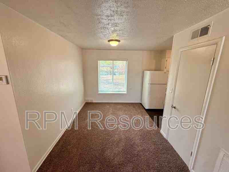 4416 Nw 44th St - Photo 5 of 18