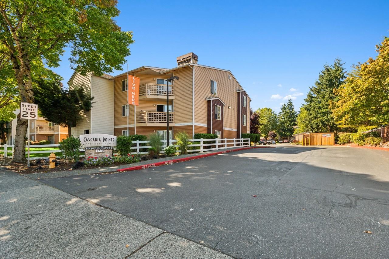 Cascadia Pointe - Photo 4 of 19