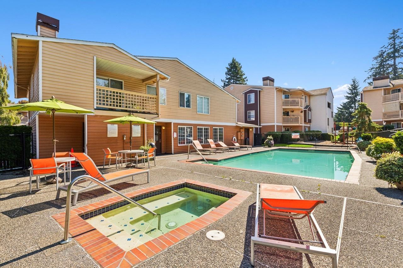 Cascadia Pointe - Photo 7 of 19