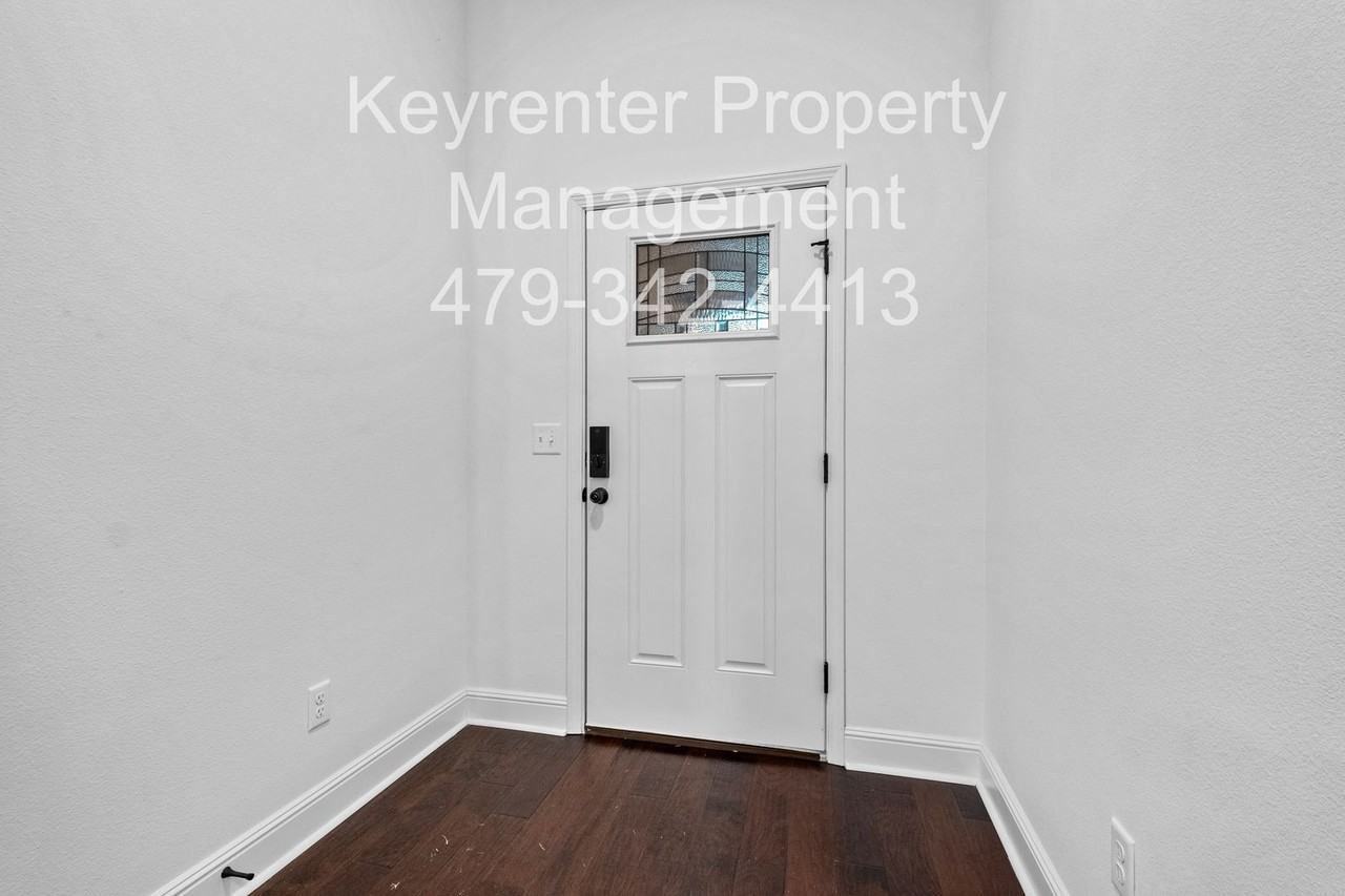 5907 Nw Hancock St - Photo 5 of 28