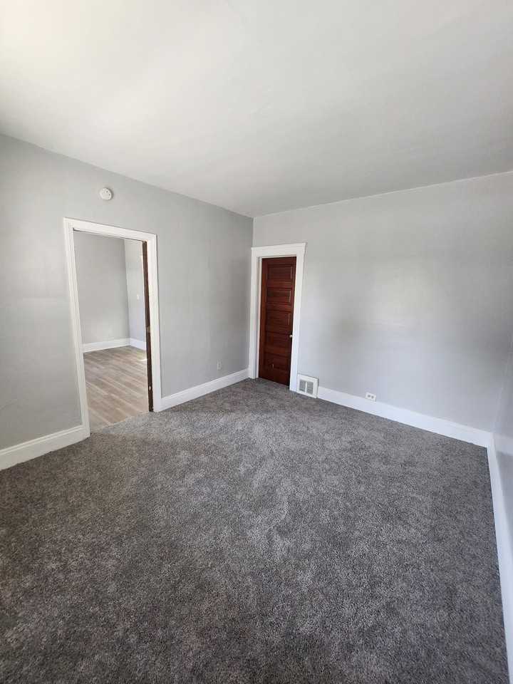 16317 Huntmere Avenue-NEW - 1 #1 - Photo 3 of 5