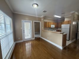 featured image of 301 Penny Ln