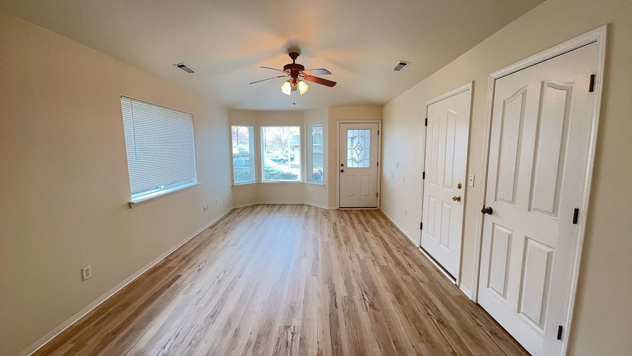 3154 Forest Hills Dr #A - Photo 2 of 13