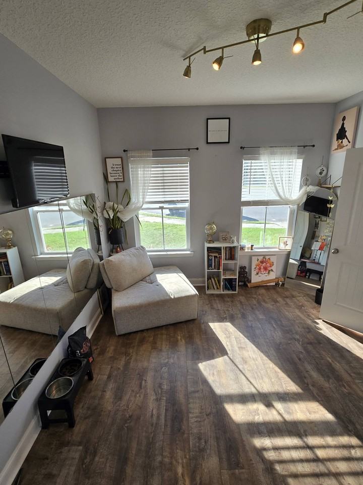 129 Downy Ct #1 - Photo 2 of 14