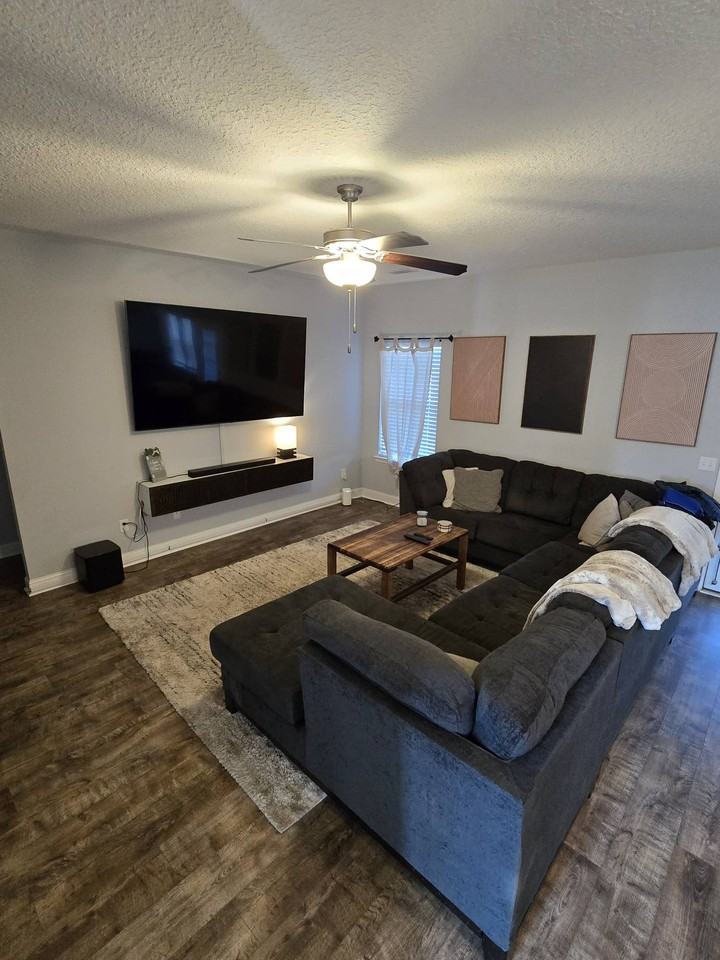 129 Downy Ct #1 - Photo 3 of 14