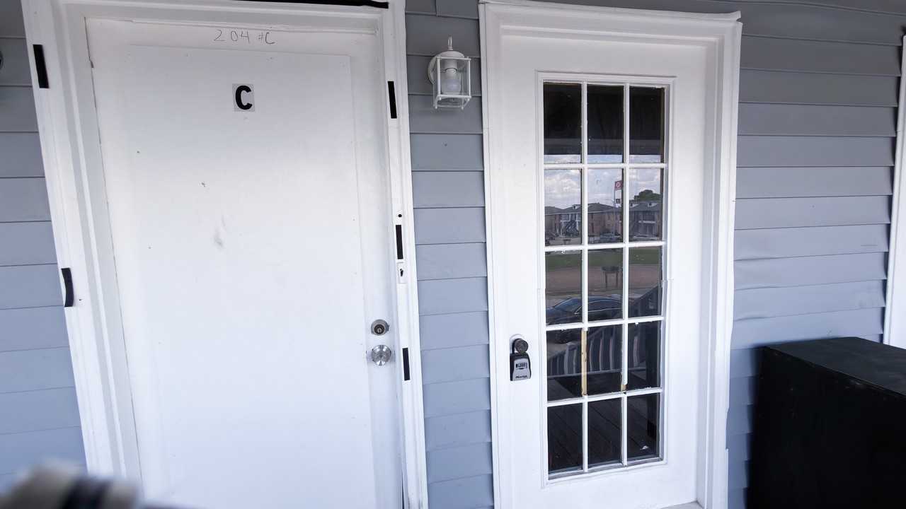 204 Cantal Dr #C - Photo 2 of 11