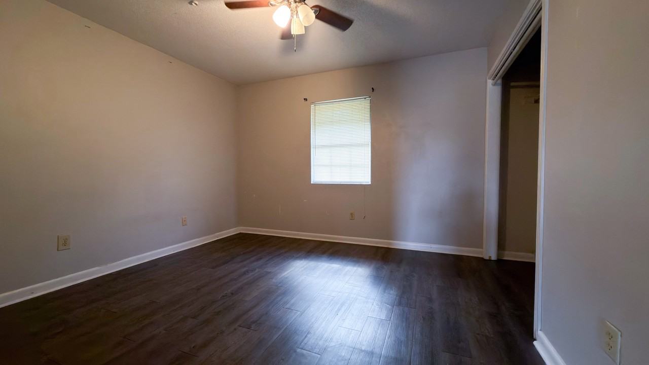 204 Cantal Dr #C - Photo 7 of 11