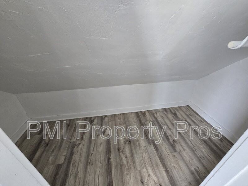 2509A N Buffum St - Photo 4 of 15