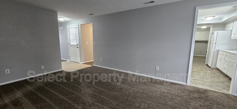 3821 Aboite Lake Dr - Photo 7 of 27