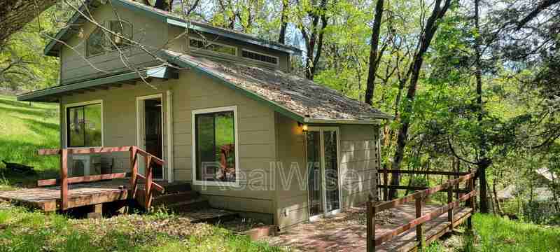 2451 W Jones Creek Rd #B - Photo 2 of 25