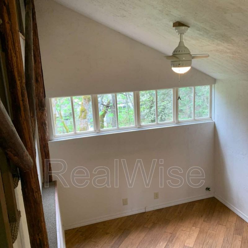 2451 W Jones Creek Rd #B - Photo 4 of 25