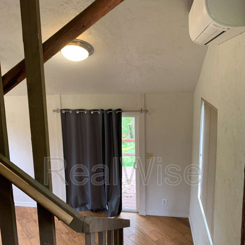 2451 W Jones Creek Rd #B - Photo 5 of 25