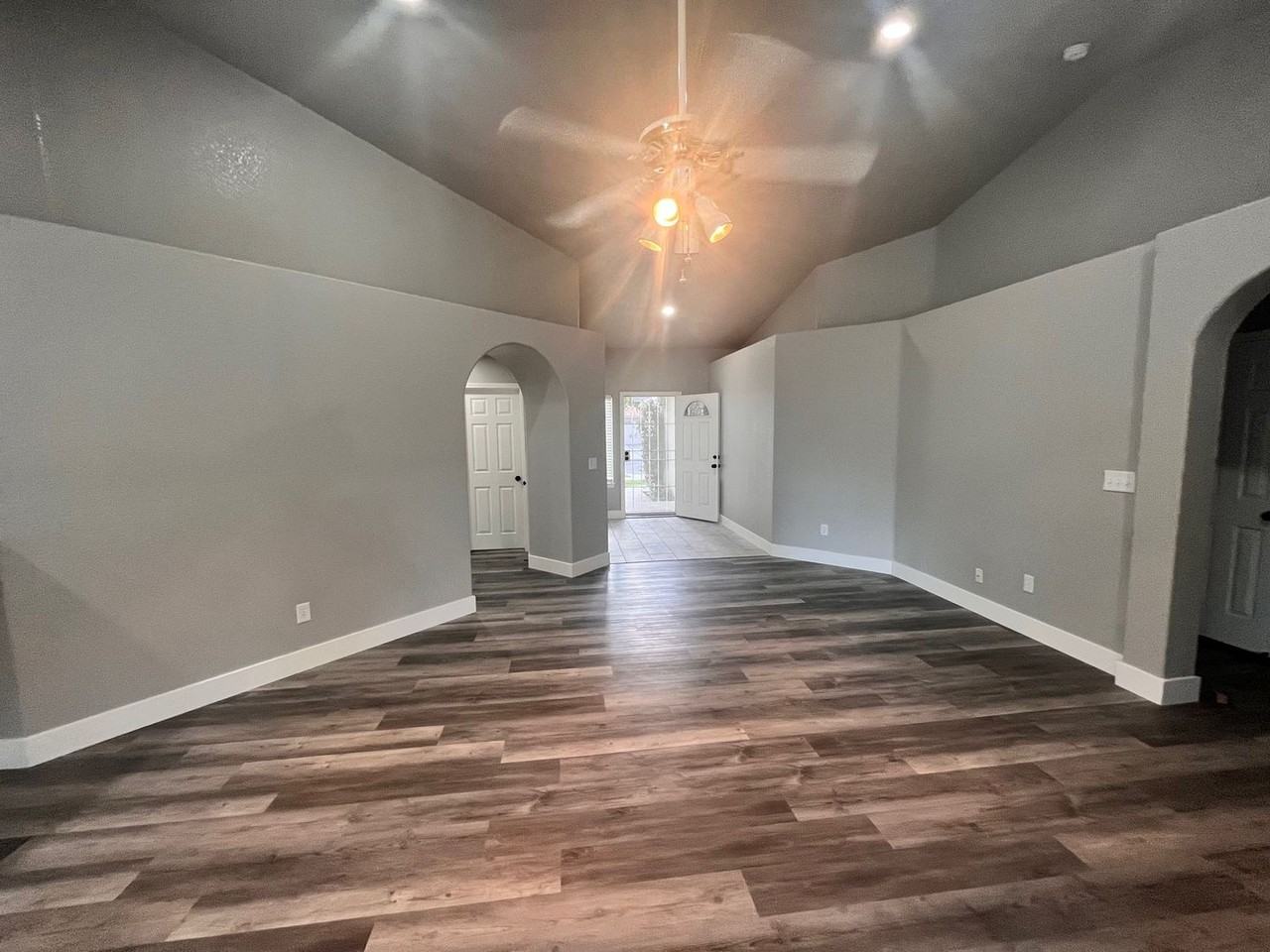 3891 Quail Ave - Photo 3 of 21