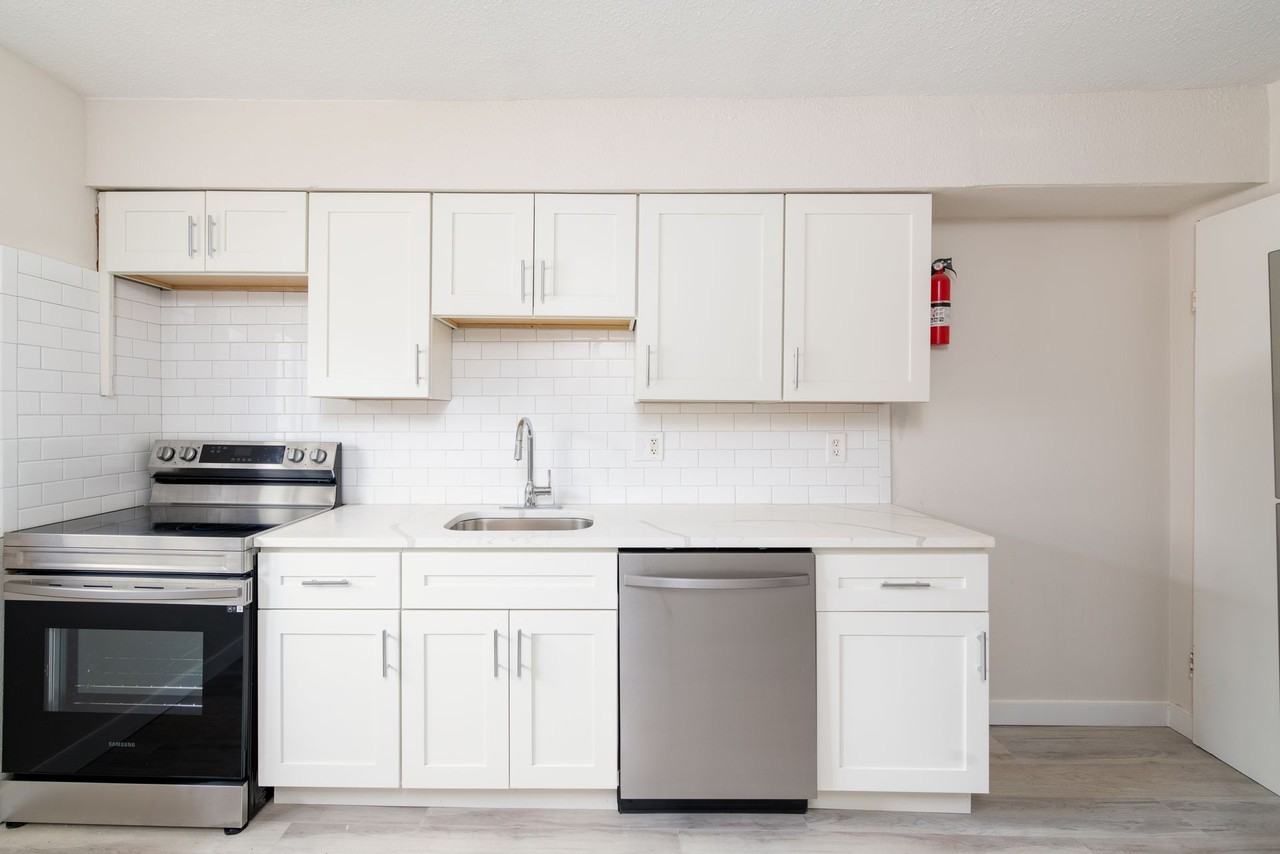 Forest Creek Apartments - Photo 2 of 17