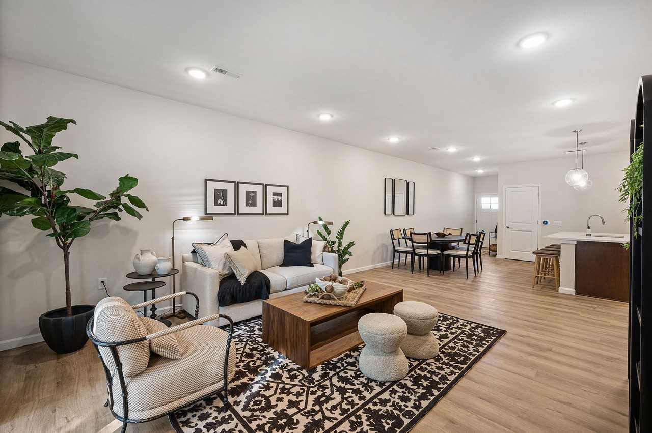 The Villas at Wyles Farm - Photo 5 of 29