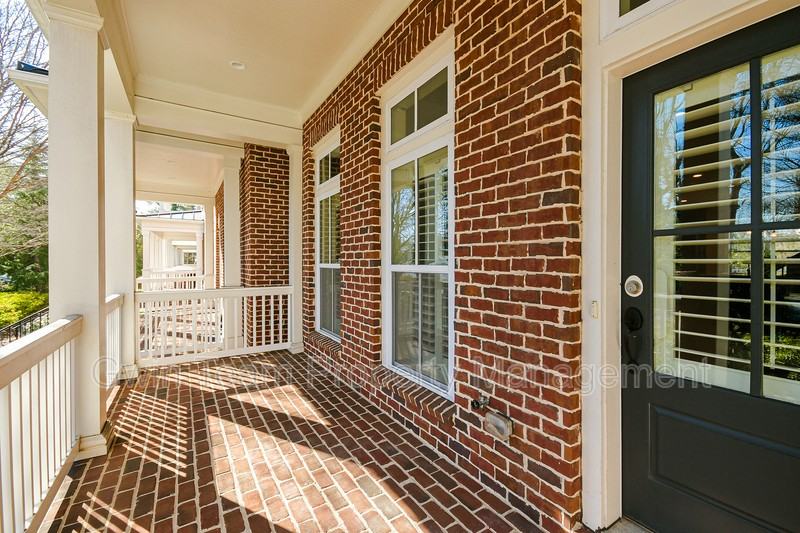 629 Brennan Dr - Photo 4 of 42