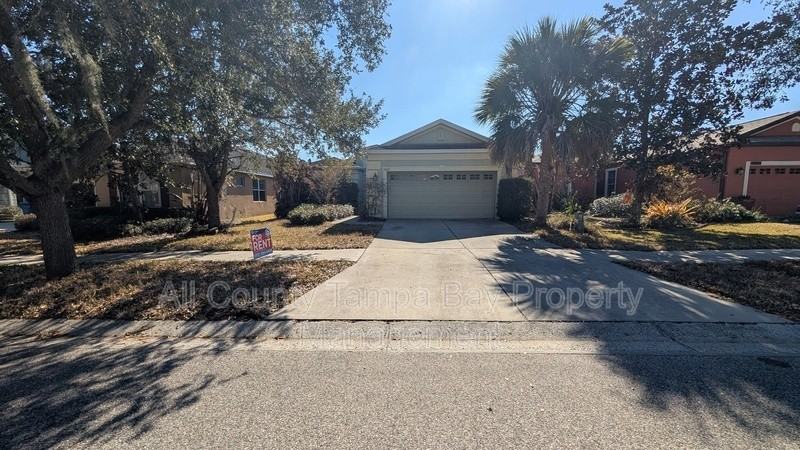 17449 New Cross Cir - Photo 2 of 40