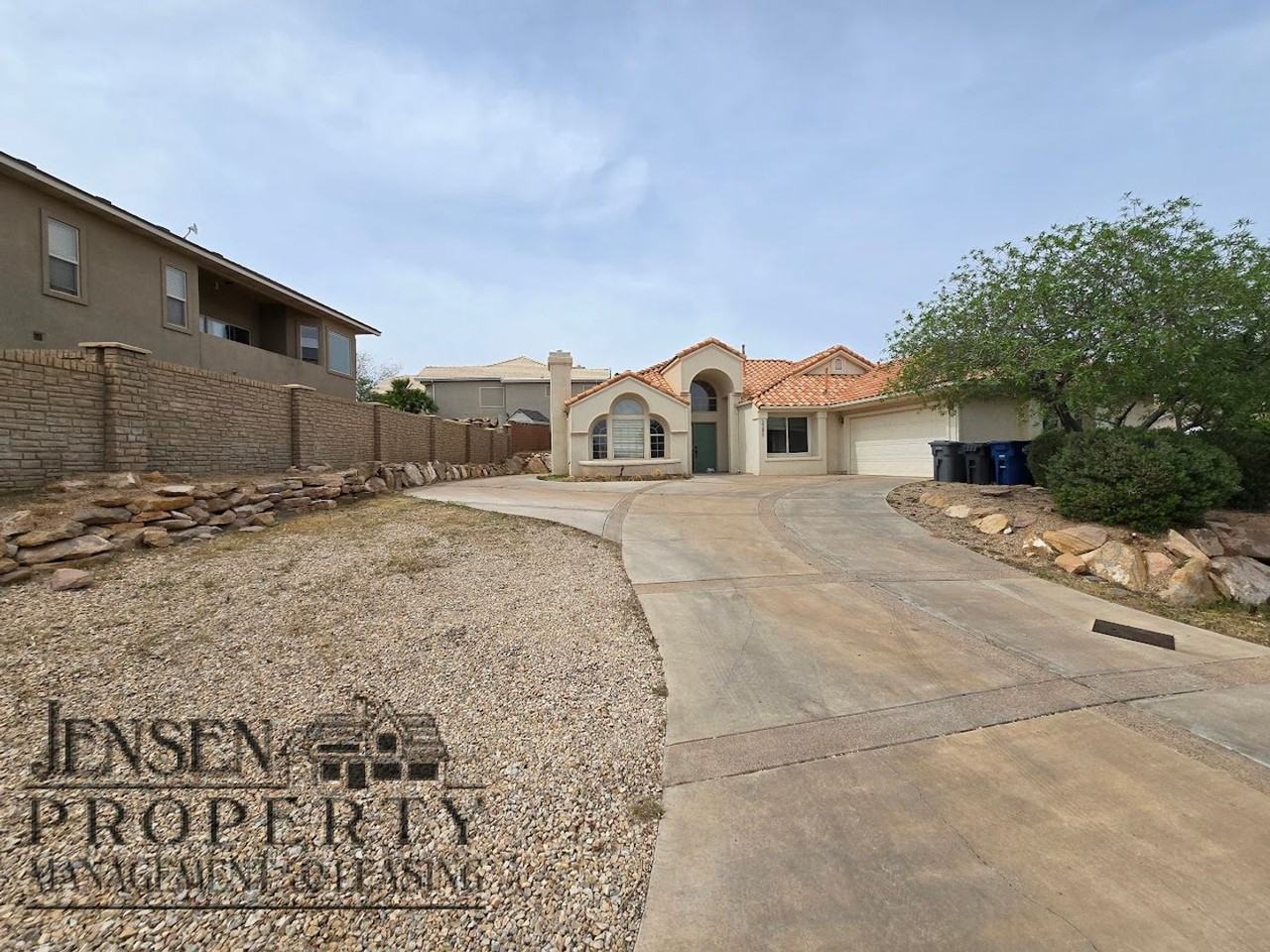 2280 Abronia Cir - Photo 2 of 30