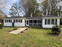 290 Paraham Rd S - Photo 1 of 1