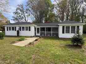 290 Paraham Rd S - Photo 1 of 1