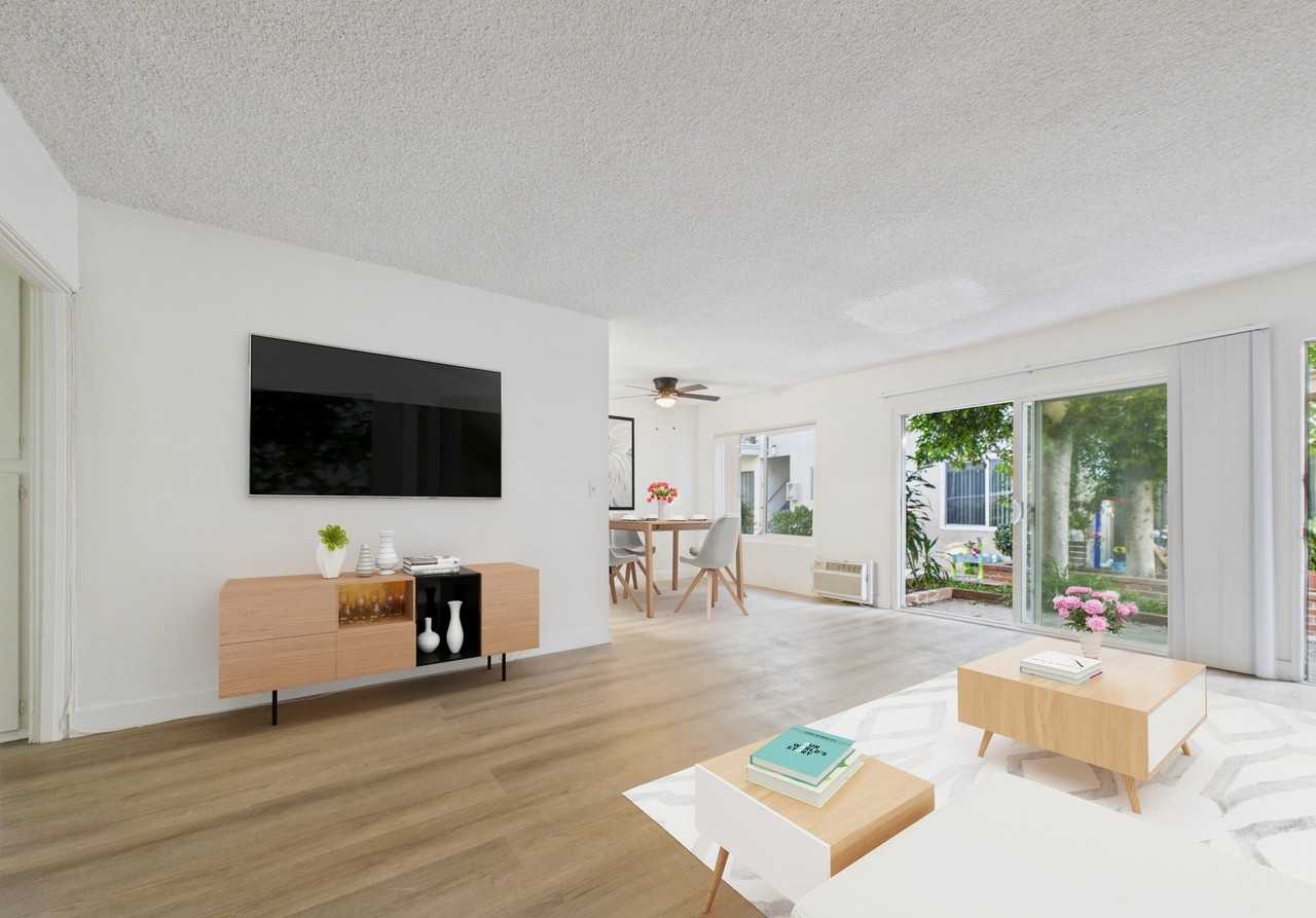 Buffalo Sherman Oaks Apartments - Photo 3 of 38