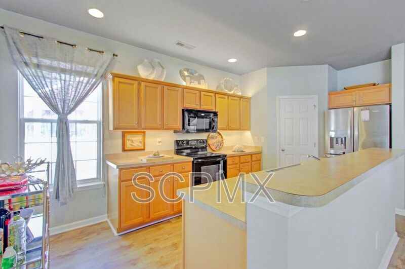 8963 N Red Maple Cir - Photo 2 of 18