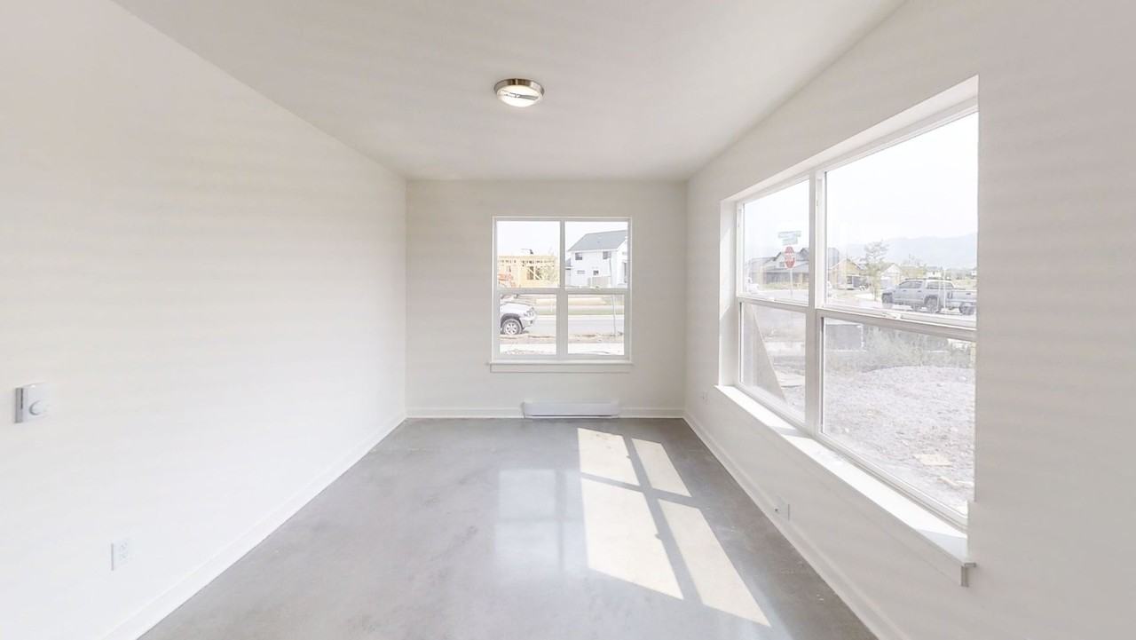 1653 Windrow Dr- Flanders Mill - Photo 6 of 14