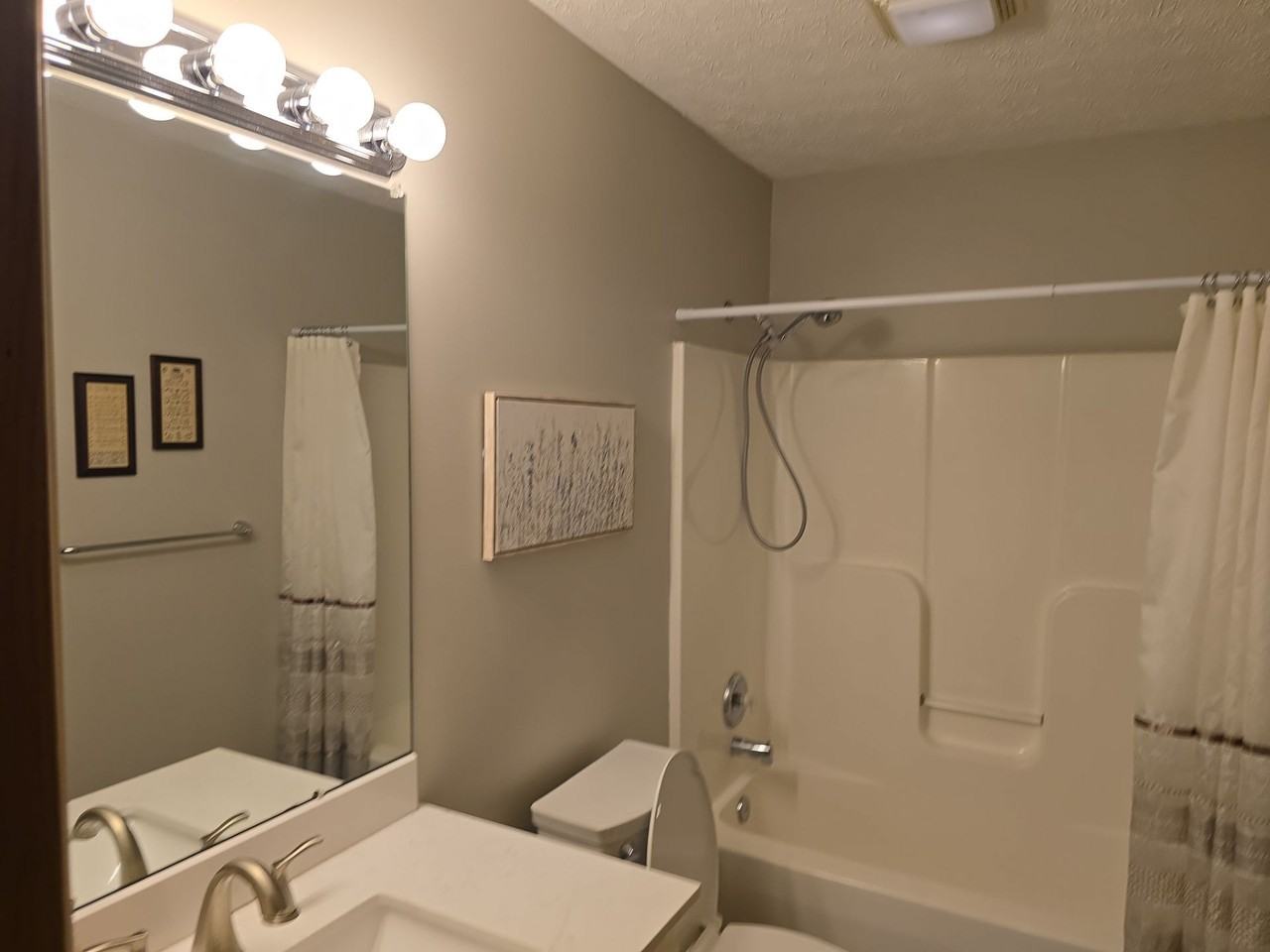 281 East Main Street - Photo 3 of 17