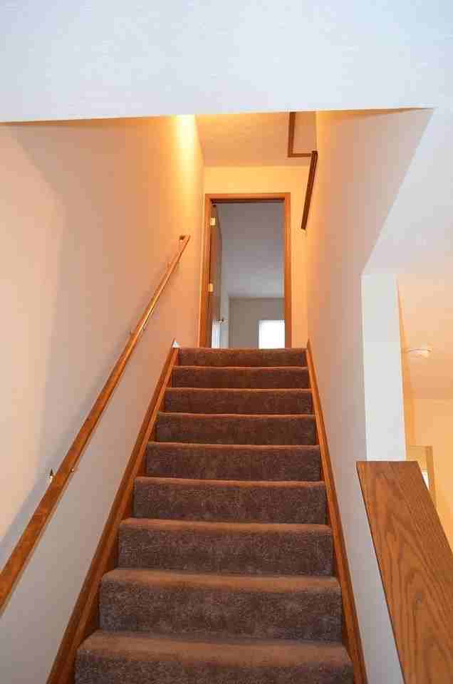 281 East Main Street - Photo 4 of 17