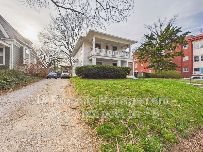 4008 Charlotte St - Photo 2 of 18