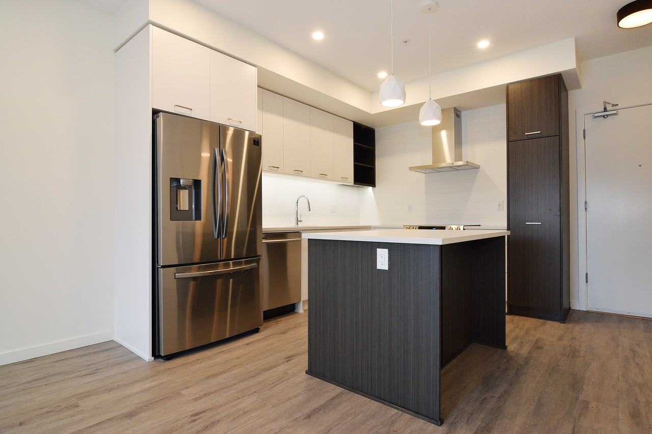 20087 68 Ave - Photo 6 of 14