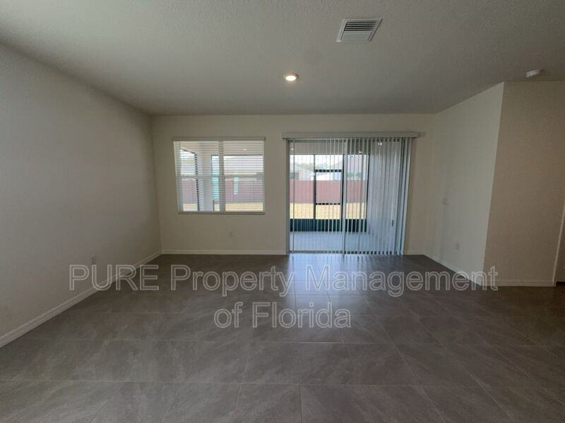 4122 Nw 48th Terrace Rd - Photo 5 of 50